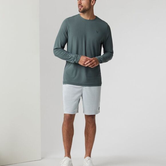 Vuori Endline‎ Mesh Short Sky gray large nwt - Picture 4 of 7